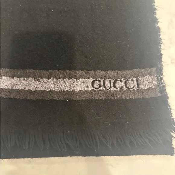 Gucci Black Scarf with Gray Stripe Detail - Picture 2 of 12